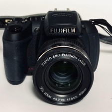 FUJIFILM FINEPIX HS 20 EXR