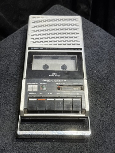 Hitachi cassette tape recorder - cassette,