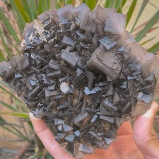 810g Natural Dual Sided Cubic