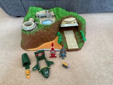 Thunderbirds Tracy Island