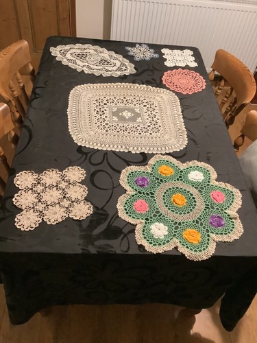 Lot vintage crocheted - lot,