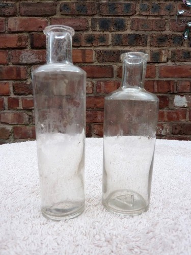 Pair antique vintage - antique,