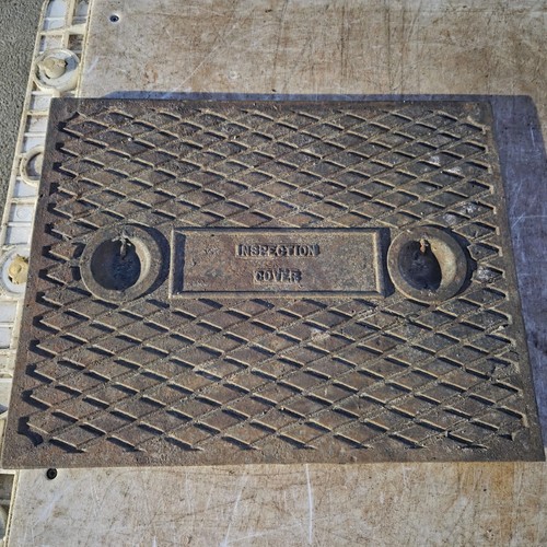 Cast iron manhole cover 660mm - iron,