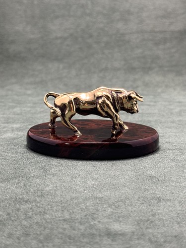 Bull figurine cast bronze - bull,