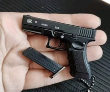 G17 - Keychain , Keyring 
