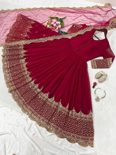 Fashionable maroon color - fashionable,