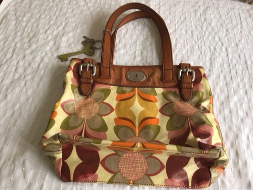 Ladies fossil key - fossil,