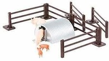 Britains 1:32 Scale Pig Pen