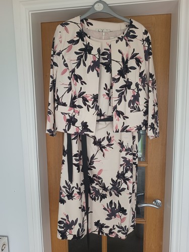 Ladies peice suit 16s - ladies,