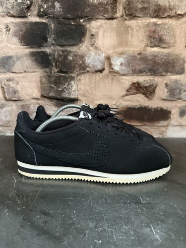 Rare 2016 nike classic - v,
