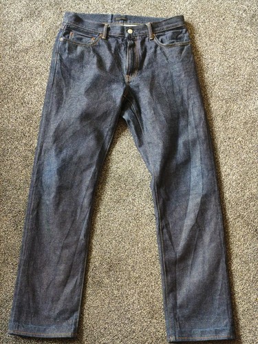 Uniqlo jeans straight fit 100 - straight,