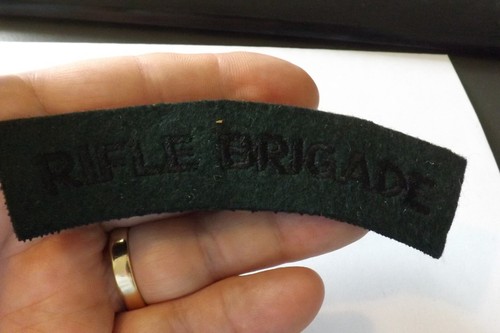 Military cloth badge - badge, rifle