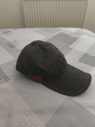 Authentic gucci black - gucci, gg