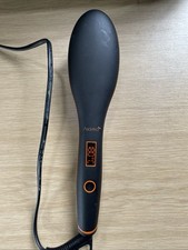 Heated Hair straightening Brush Asavea 180 ~ 130 Degrees.