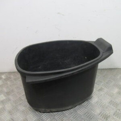 Vespa et2 under seat storage - seat,