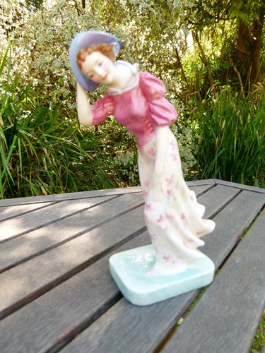 Vintage royal doulton - vintage, figurine