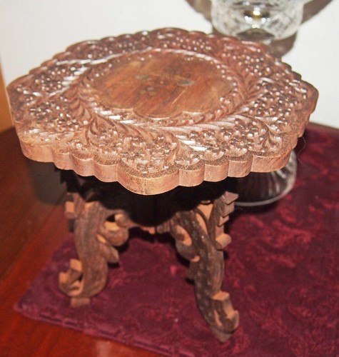 Vintage wood folding round - vintage,