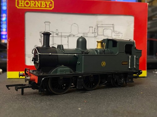 Hornby 14xx 4869 gwr - 14xx, green