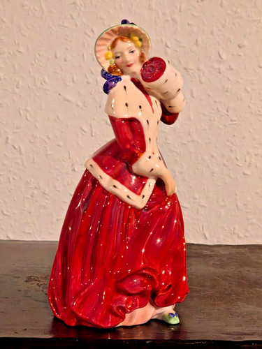 Royal doulton bone china - royal,