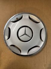 Mercedes 124 E Class Wheel Trim / Hub Cap 1244011424 e10087