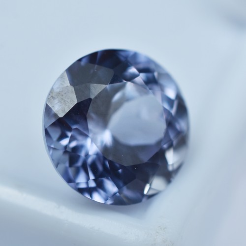 Alexandrite color change - alexandrite,
