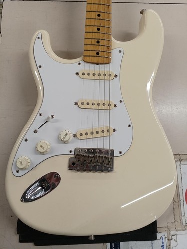 Fender japan stratocaster - fender,