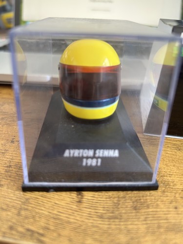 Minichamps helmet ayrton - minichamps,