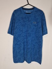 UNDER ARMOUR FITTED T SHIRT