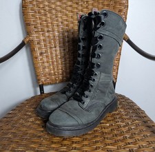 Dr Martens Aimilita Triumph