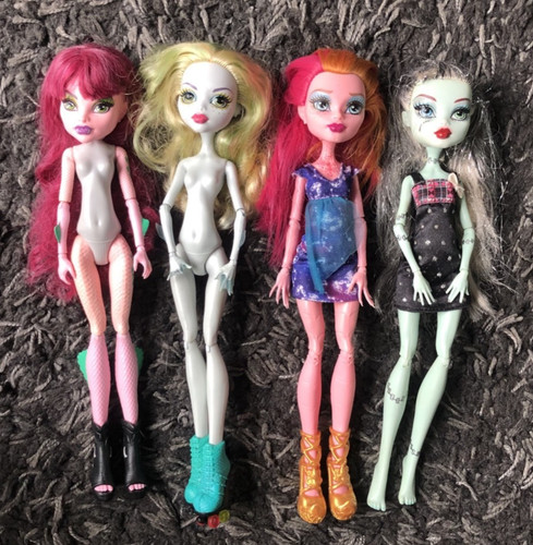 Old monster high bundle - monster,