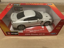 Burago 1/18 Scale 2009 Nissan GT-R R35 In Metallic White