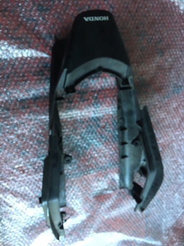 Honda cbr125r 2016 rear tail - rear,