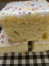 Homemade Old School Cake (