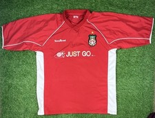 Wrexham 2004/2005 Home
