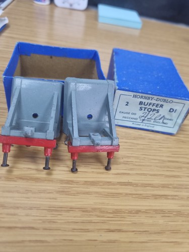 Hornby buffer stops - hornby,