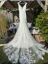 Dando London Ivory Fishtail