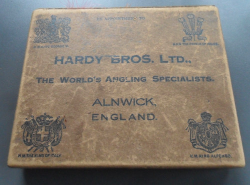 Vintage hardy box - vintage, with