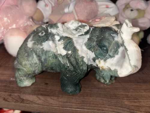 Green moss agate - green, elephant
