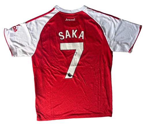 Bukayo saka hand - hand, signed