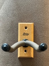 String Swing - Guitar Hanger and Guitar Wall Mount Bracket Holder 