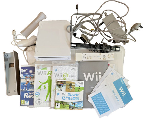 Nintendo wii white console - nintendo,