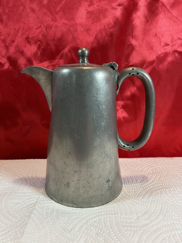 Vintage pewter small jug with - small,