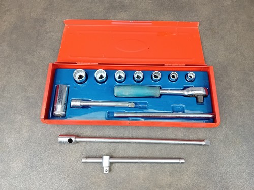 Britool drive socket set - ⅜",