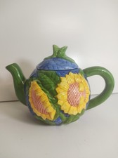 Quality Rayware Teapot Sunflower Detail Green Yellow Blue Home Decor Kitchen