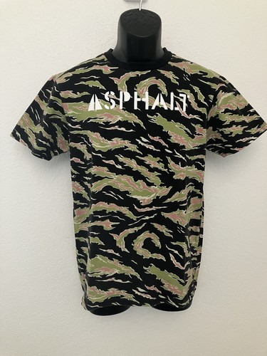 Ayc asphalt yacht - asphalt, club
