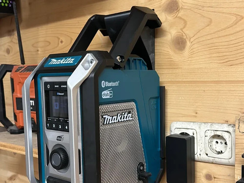 Makita dmr115 dab radio wall - dmr115,