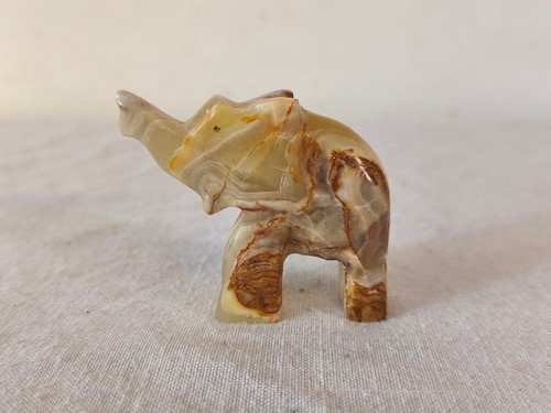 Small onyx stone elephant - small,