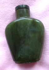 ANTIQUE 6CM CHINESE SPINACH GREEN JADE TAPERED SNUFF BOTTLE W LID & HORN SP00HN