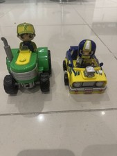 Ryan’s World - Ryan’s car and tractor with pull back action and figures