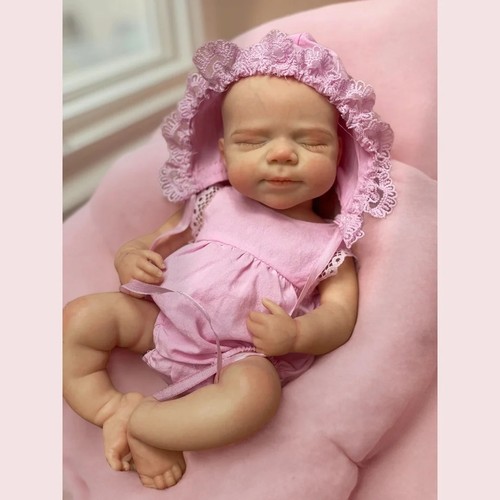 Silicone reborn baby girl - reborn,